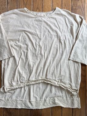 Paper Lace Heart Vintage Wash Round Neck HighLow 3/4 Sleeve Beige Shirt One Size